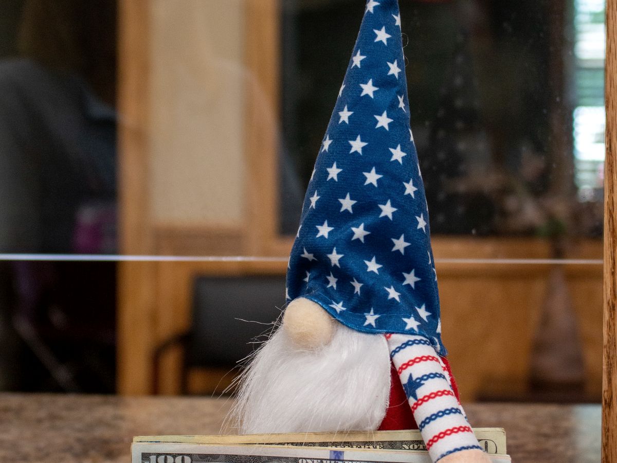 A patriotic gnome at the New Wilmington teller window